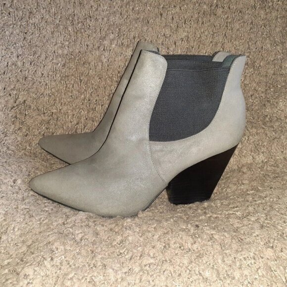 POUR LA VICTOIRE-Metallic Sheen Nubuck Suede Gray-Sz 8.5-Excellent - Picture 2 of 7